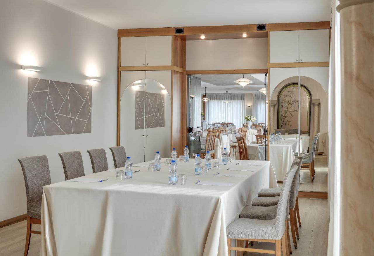 Albergo Milano Boario Terme Eksteriør bilde